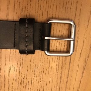 Allen Edmonds casual belt- size 32- black